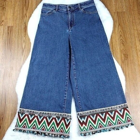 Alice + Olivia Boho Wide Leg Embellished Jeans - Picture 2 of 12